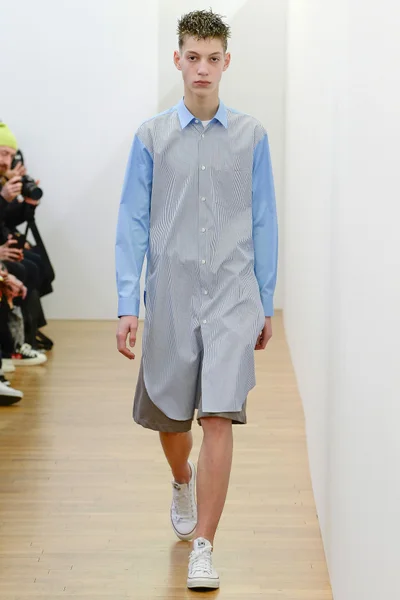 Look 14
